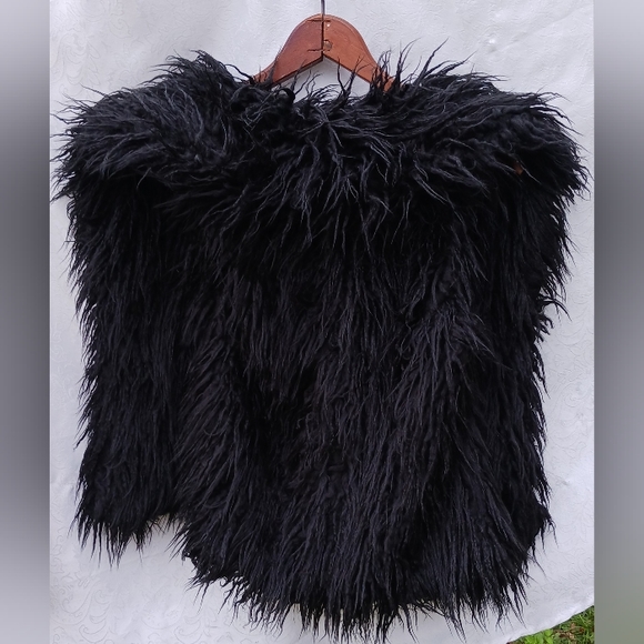 Vintage Y2K Inc Black Shag Faux Fur Vest Small - Picture 4 of 8
